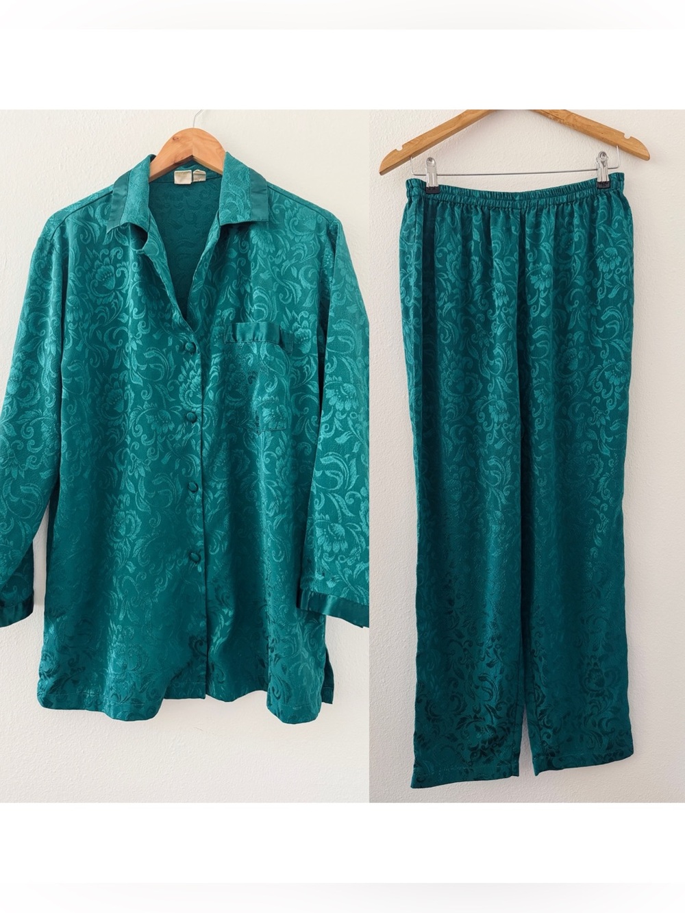 Vintage Victoria’s Secret Green Pajama Set - Long Sleeve & Pants